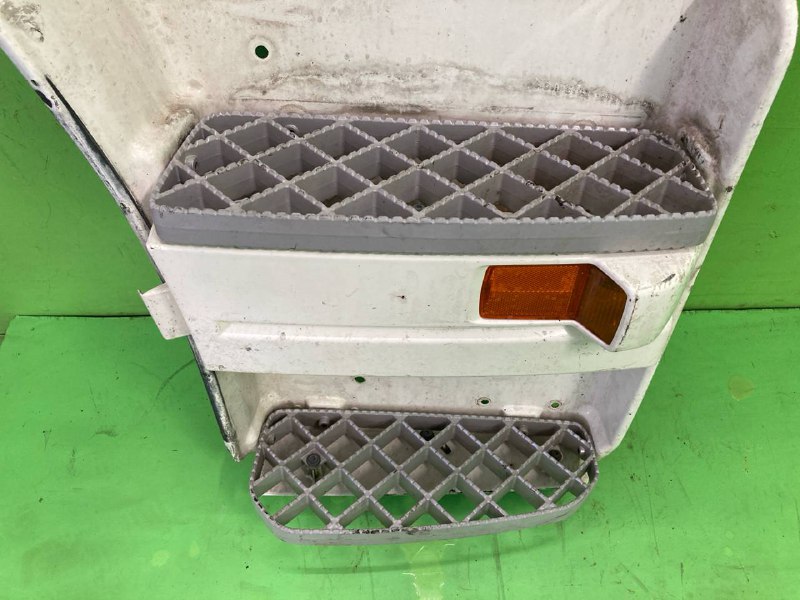 Корпус подножки SCANIA R480