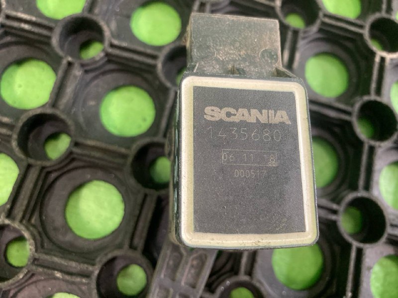 Датчик педали сцепления SCANIA R480