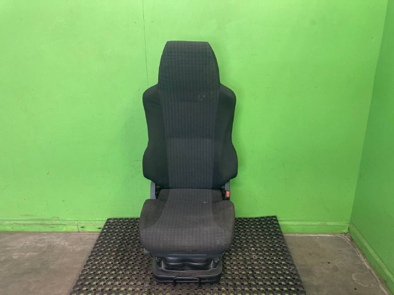 Сиденье MAN TGS