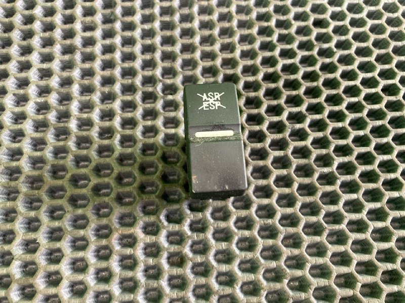 Выключатель клавишный MAN TGX