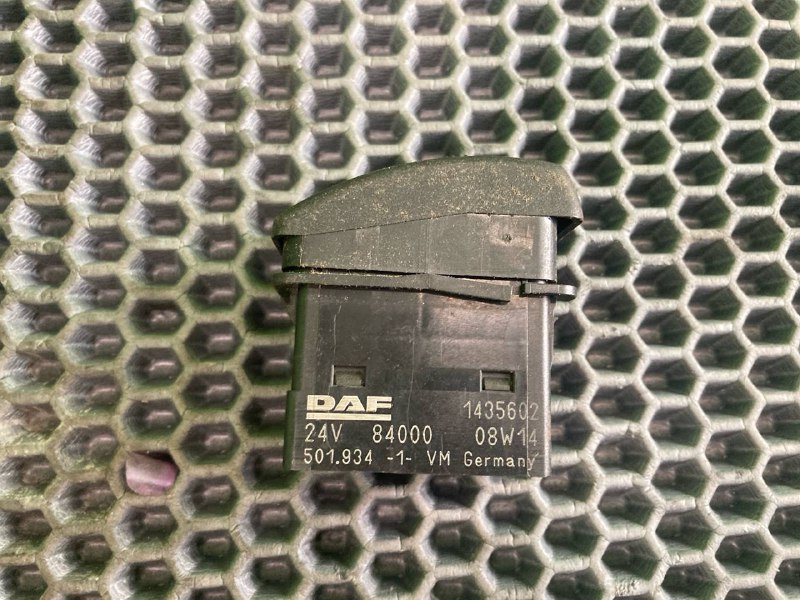 Переключатель DAF XF105