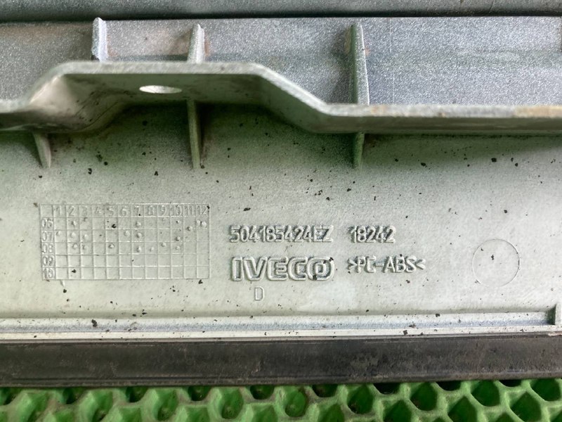 Накладка ящика IVECO STRALIS