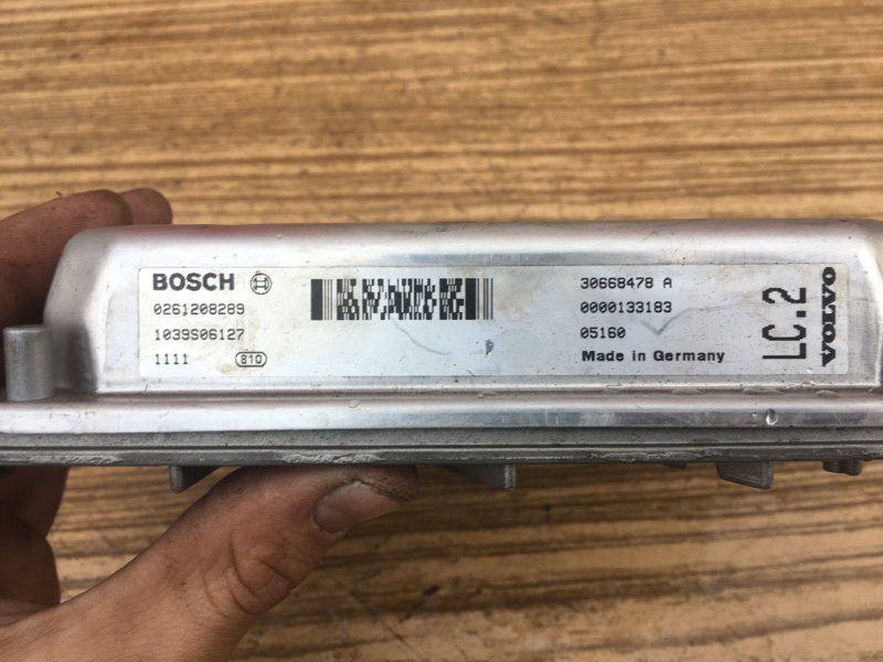 Блок управления двигателем С двигателя B5254T2 2.5 Turbo бензин на Volvo XC90 I / Вольво ХС90 2000-2015г. Оригинал. В отличном состоянии. Без дефектов. Контрактная запчасть из Японии. Без пробега по РФ. Отправим в регионы ТК.