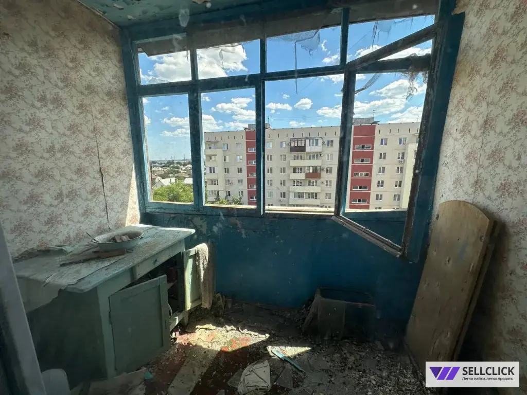 Продается трехкомнатная квартира в Ильичевском районе Мариуполя