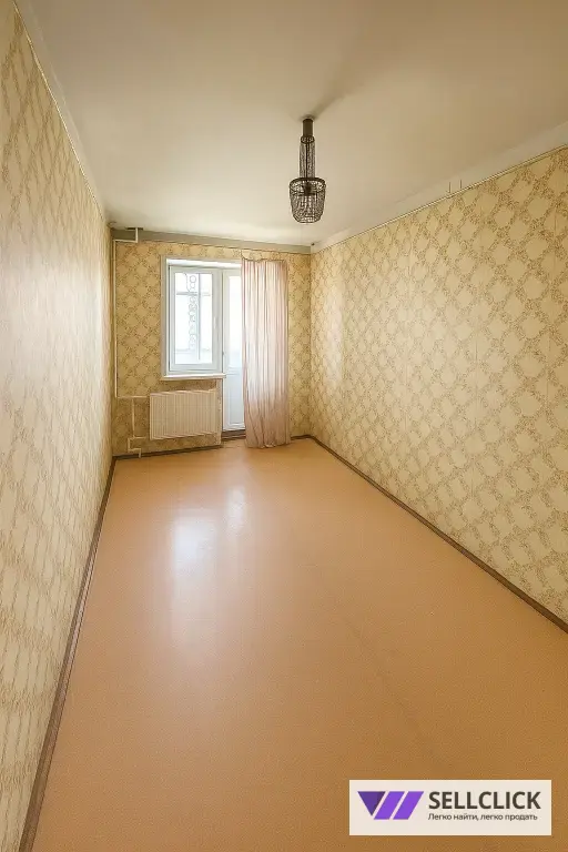 Продается трехкомнатная квартира в Ильичевском районе Мариуполя