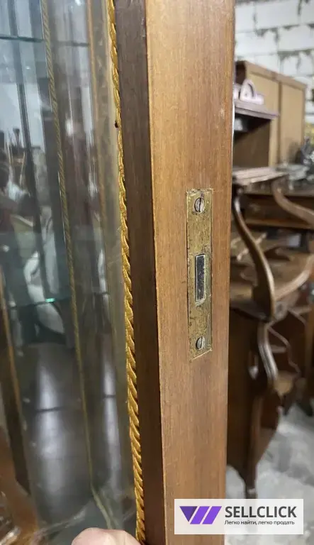 Витрина. Шкаф для посуды. Барокко. Винтажная мебель