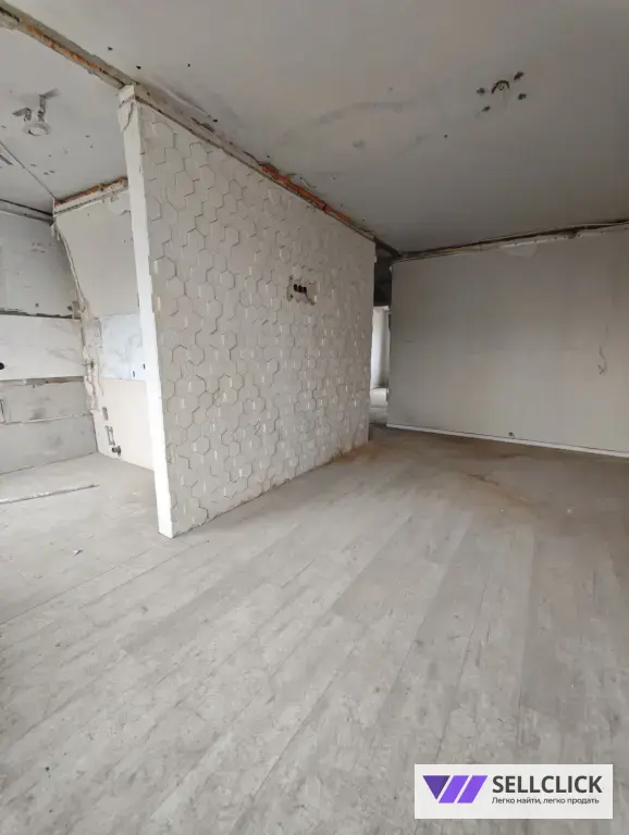 Квартира 3 комнаты, 60.39 м², 5/5 эт., Агент