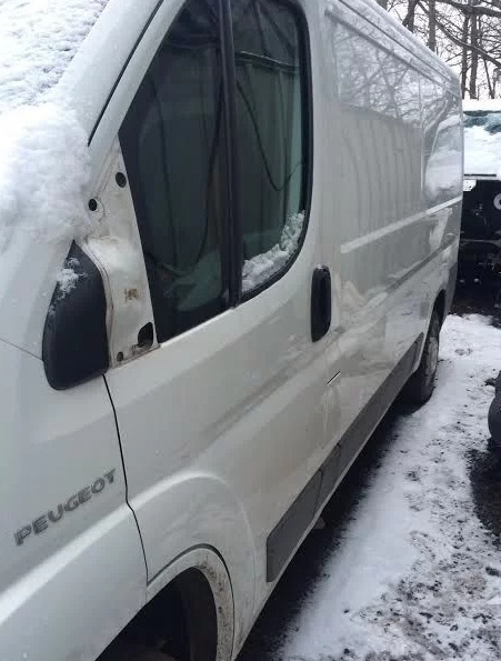 Двери Пежо Боксер