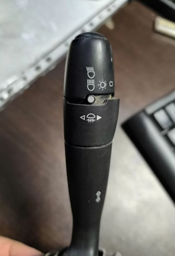 Подрулевой переключатель Берлинго Партнёр Б9