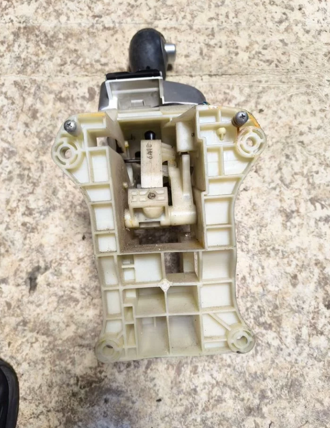 Кулиса АКПП Grand Starex H1