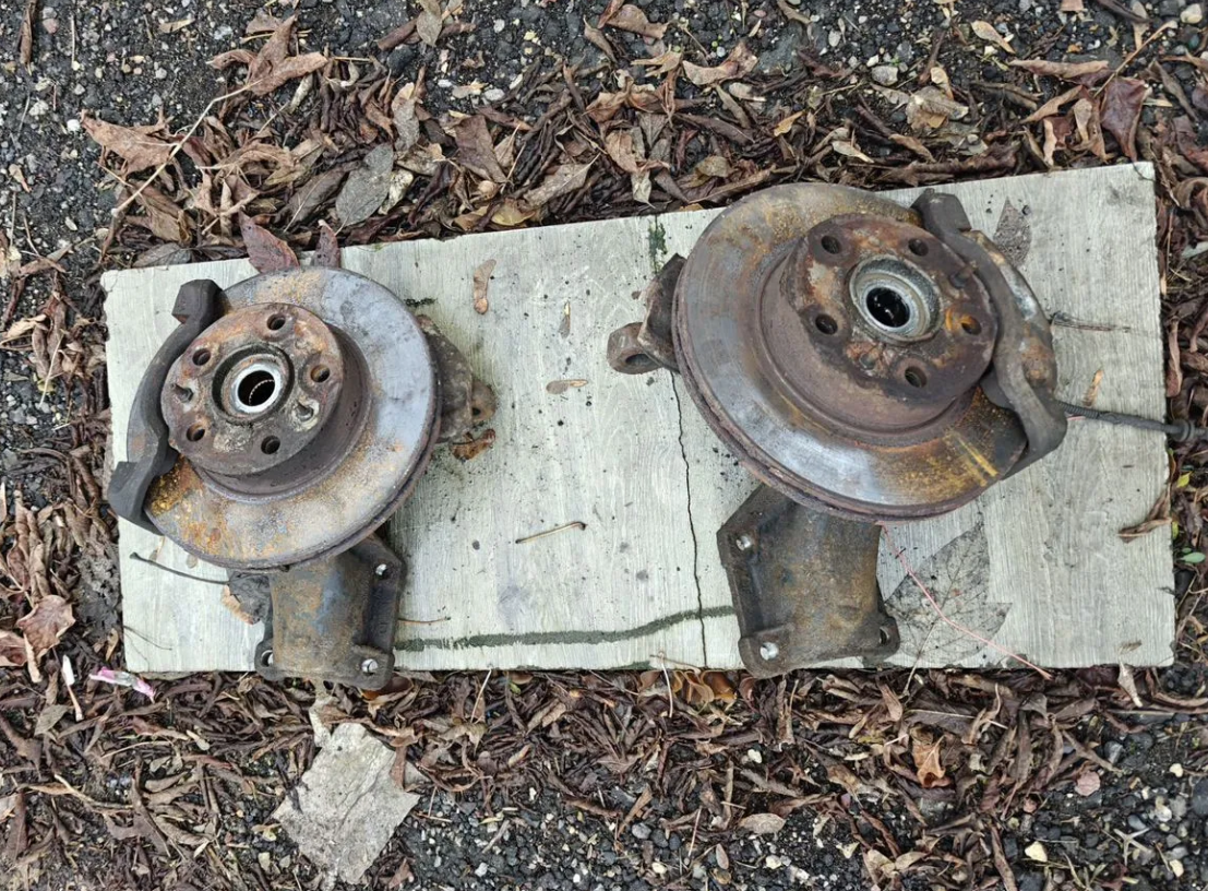 Кулак поворотный Фиат Дукато 244