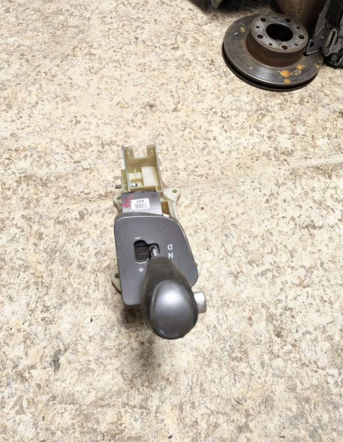 Кулиса АКПП Grand Starex H1