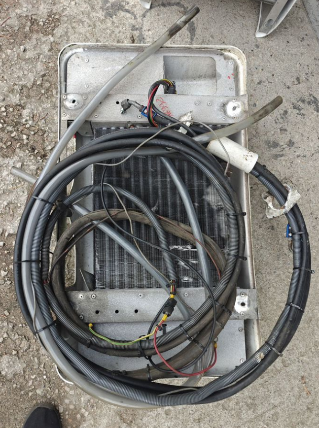 Холодильная установка на фургон Пежо Боксер