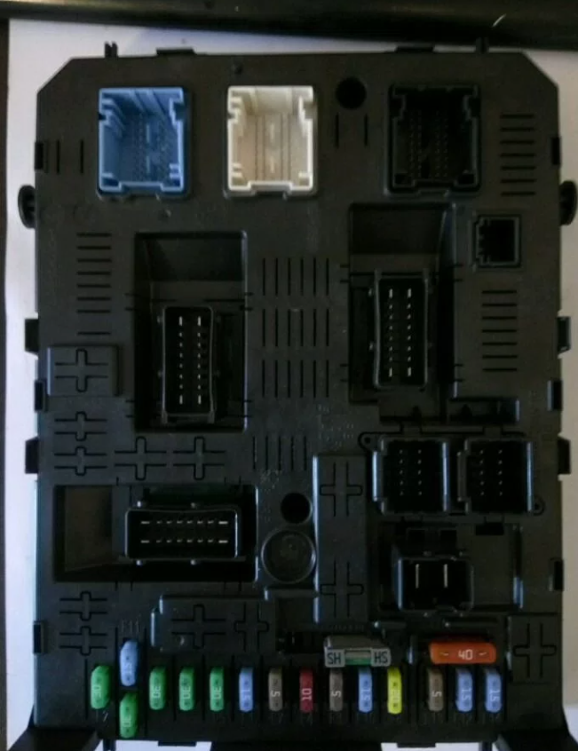 Блок BSI Пежо партнёр Ситроен берлинго Б9