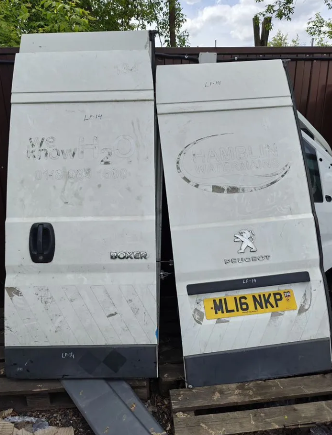 Задние двери Ситроен Джампер