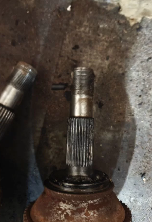 Правый привод МКПП М38 R15 3-х валка