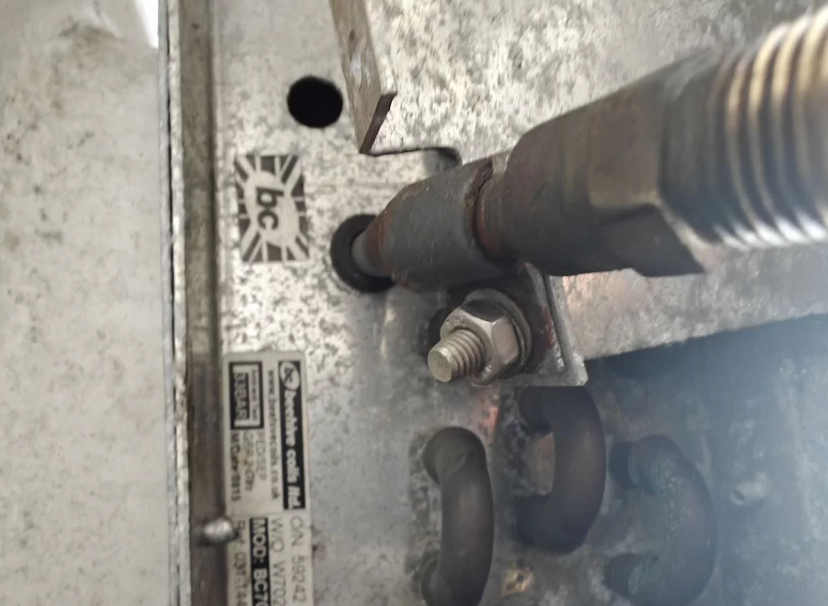 Холодильная установка на фургон Пежо Боксер