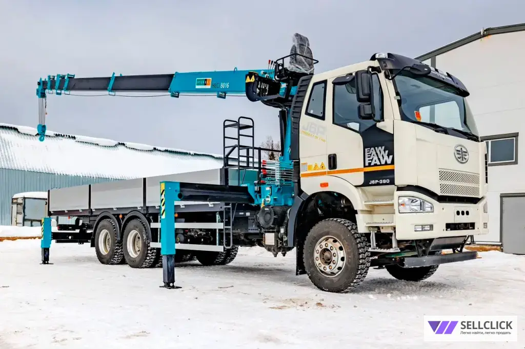 Бортовой грузовик FAW J6P CA3250 с КМУ HKTC