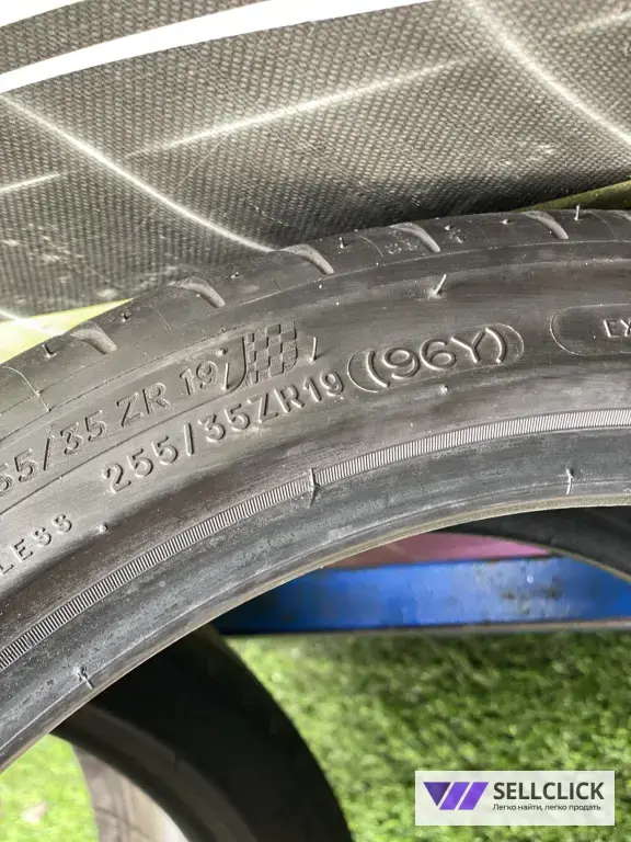 255/35 r19 Michelin pilot sport 4