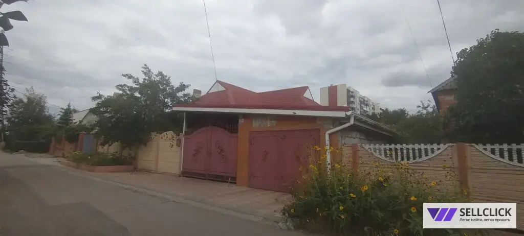 Дом 108 м², участок 4 сот.
