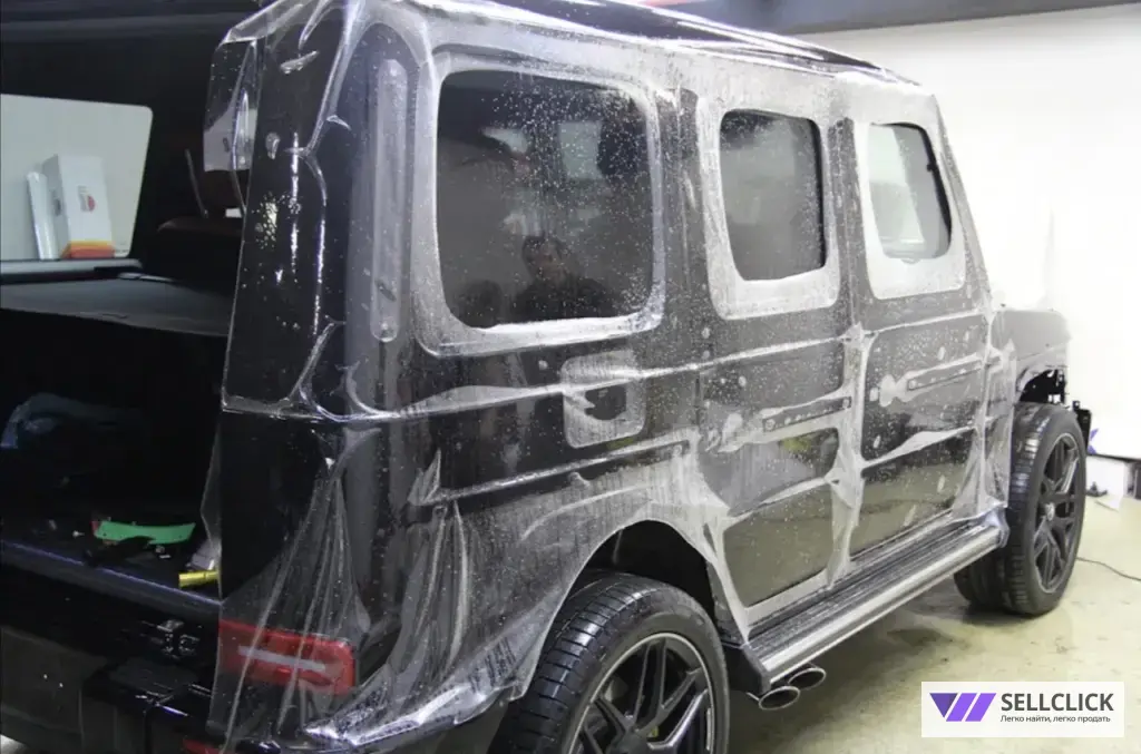 Оклейка автомобиля плёнкой бронирование