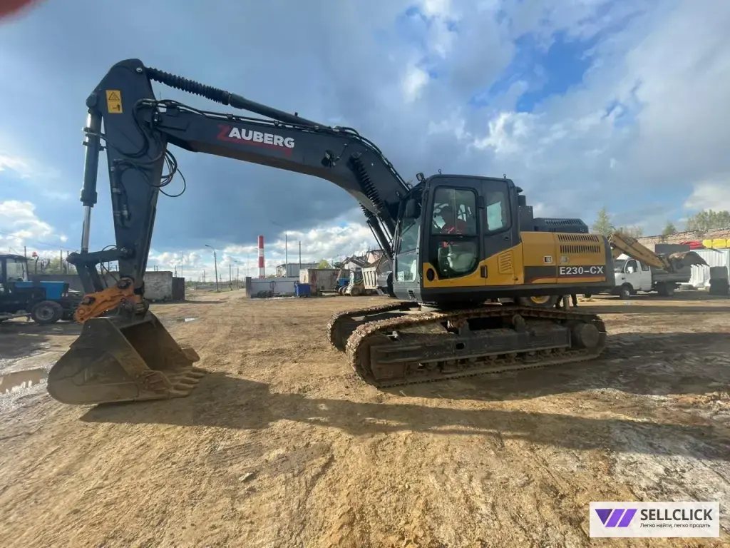 Экскаватор гусеничный