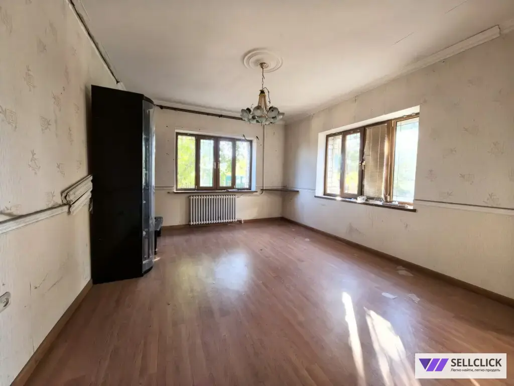 Дом 177 м², участок 5.64 сот.
