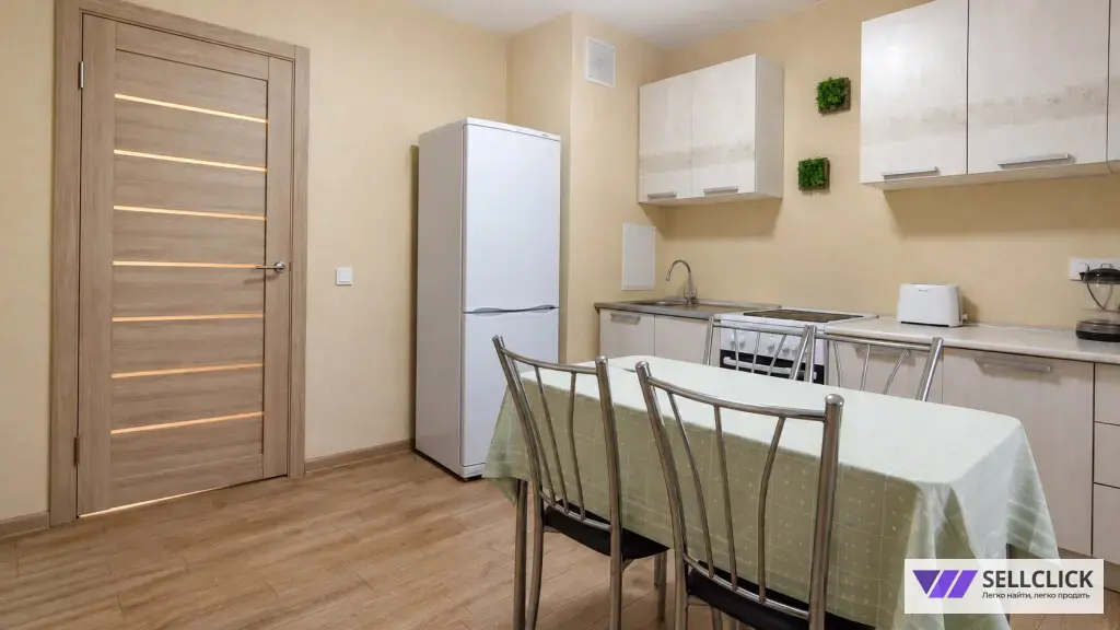 Квартира 3 комнаты, 65 м², 4/5 эт., Агент