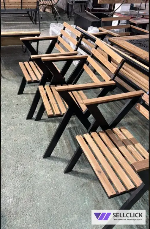 Кресло уличное.