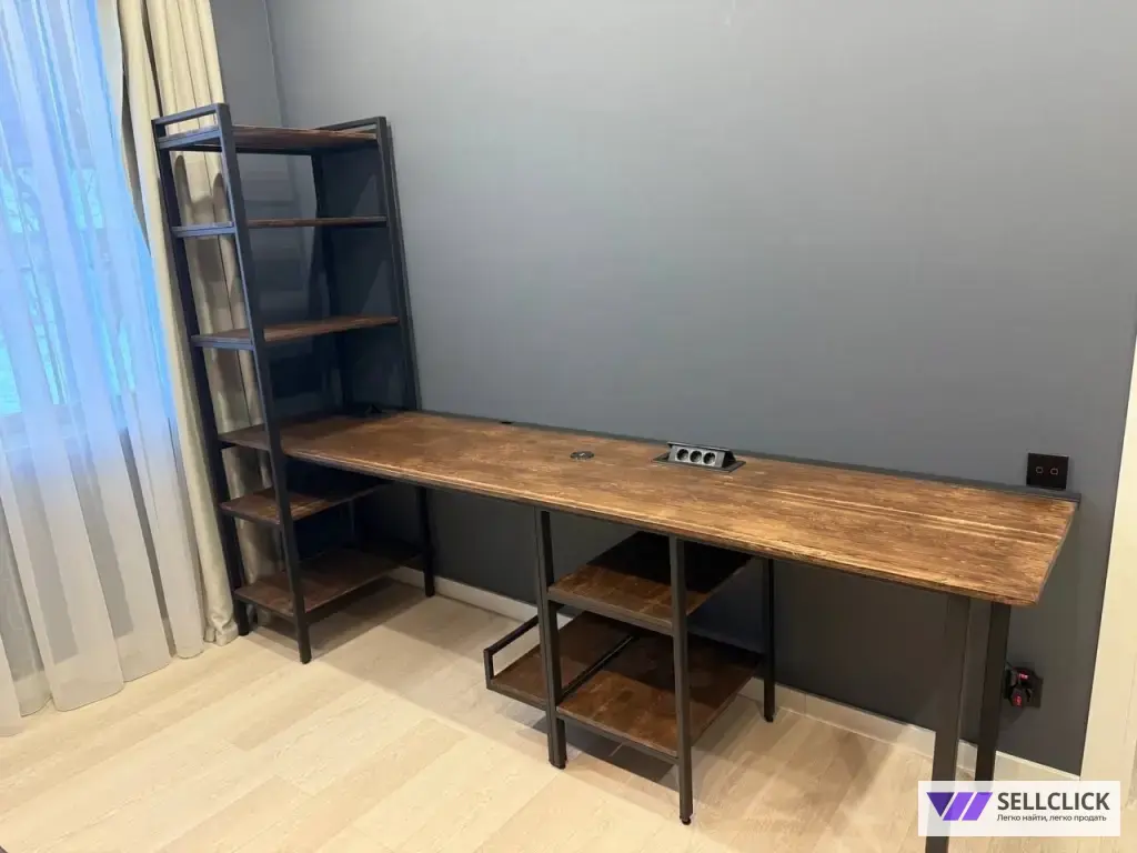 Стеллаж+стол со встроенными розетками