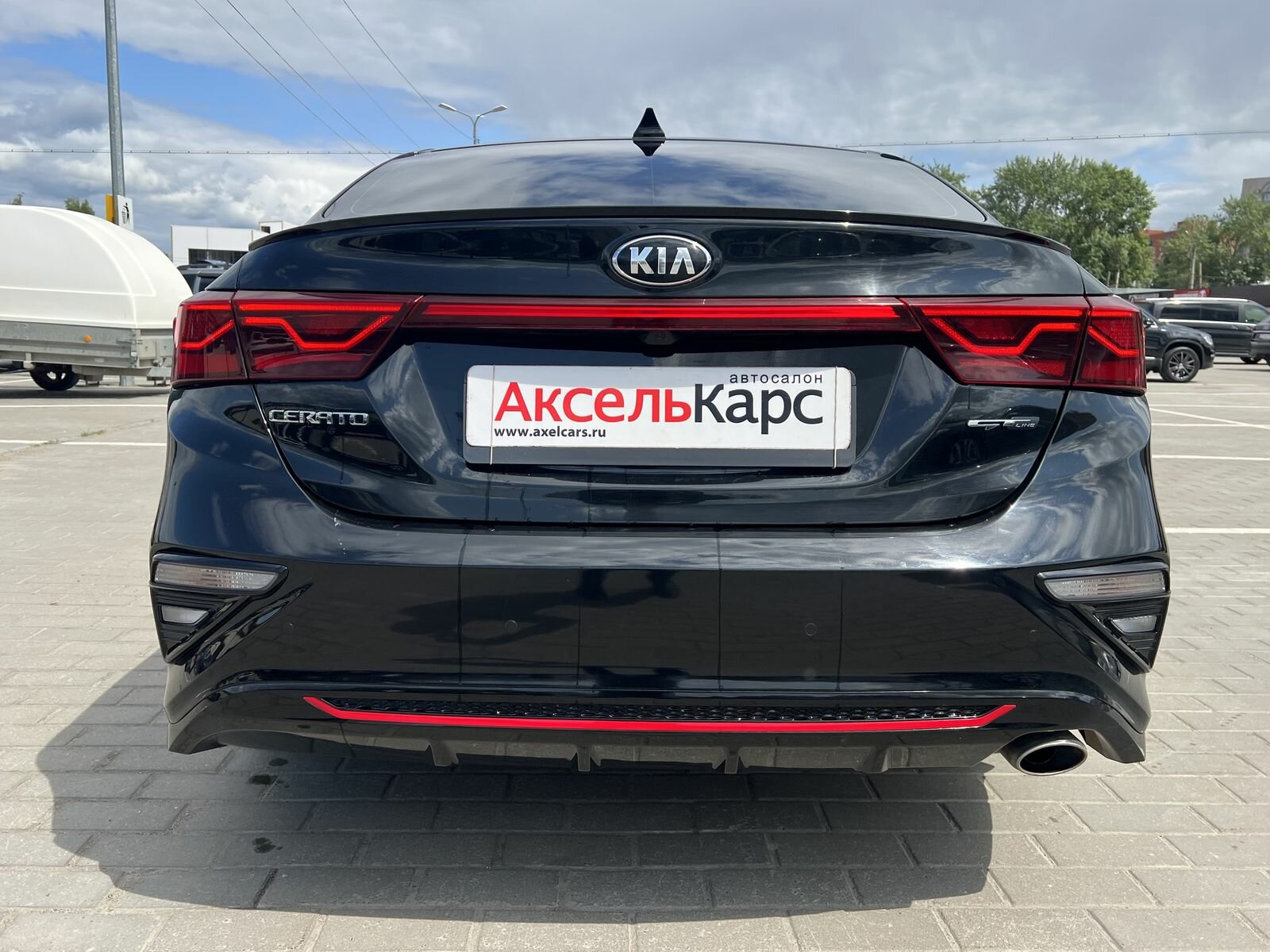 Kia Cerato, IV GT Line Седан 2020 Черный 2.0 AT (150 л.с.) 56000 км