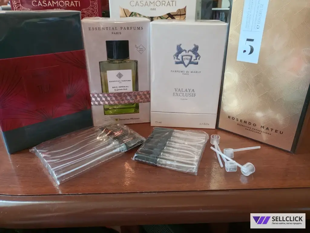 Tilia, Bois Imperial limited, Valaya Exclusif, Rozendo Mateu 5