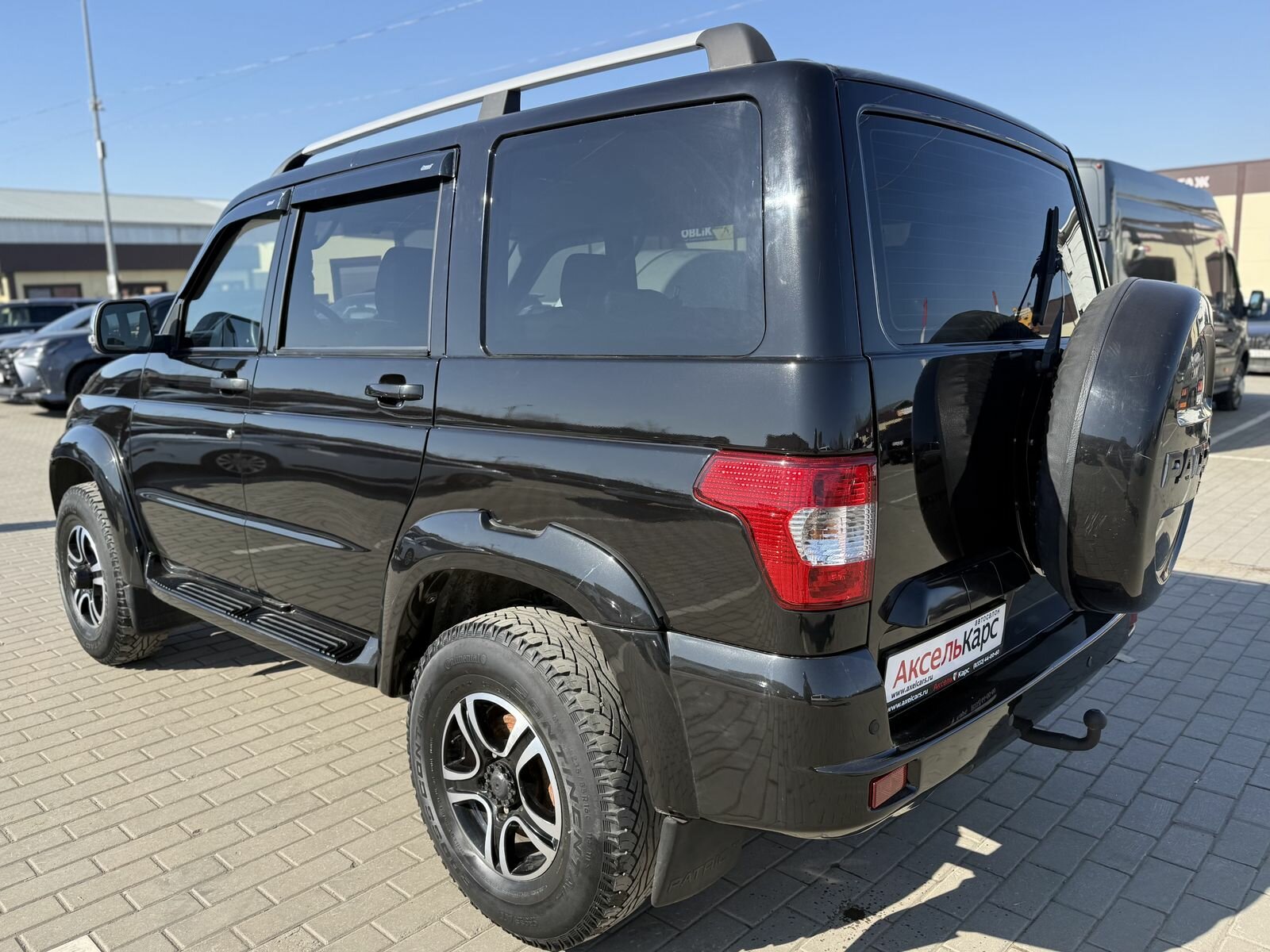 УАЗ Патриот, I Рестайлинг 2  Внедорожник 5 дв. 2015 Черный 2.7 MT (128 л.с.) 4WD 117001 км