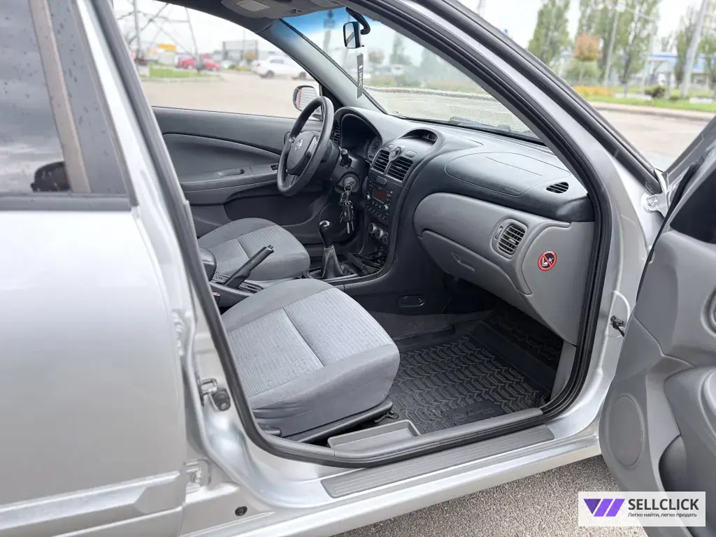 Nissan Almera Classic 1.6 Механическая, 2012, 270500 км
