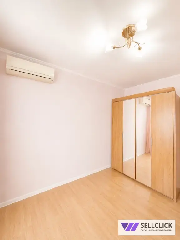 Квартира 3 комнаты, 65 м², 7/10 эт., Агент