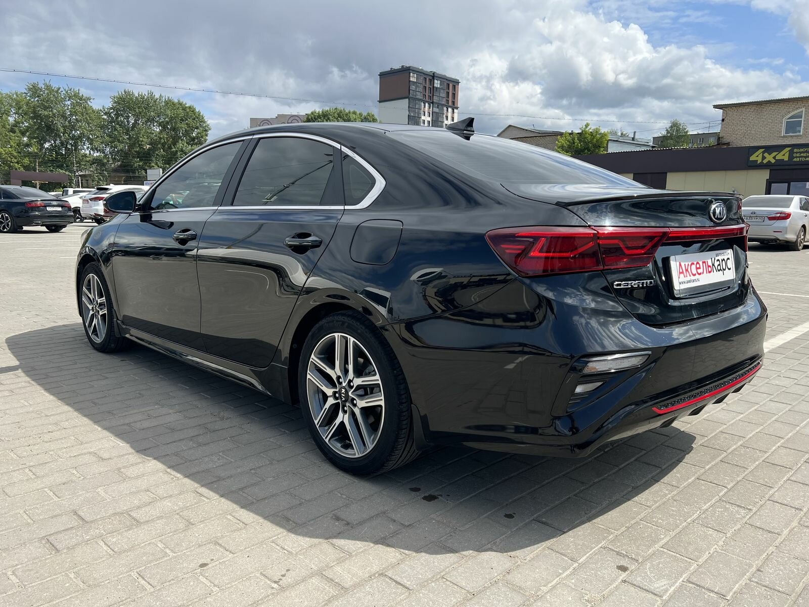 Kia Cerato, IV GT Line Седан 2020 Черный 2.0 AT (150 л.с.) 56000 км