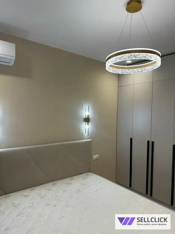 Квартира 1 комната, 36 м², 8/12 эт., Агент