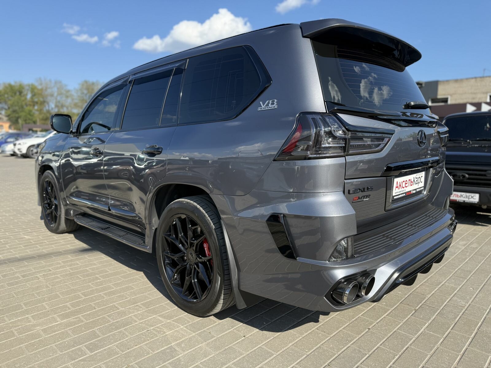 Lexus LX, III Рестайлинг 2 Heritage Black Vision V8 Внедорожник 5 дв. 2020 Серый 570 5.7 AT (367 л.с.) 4WD 65241 км