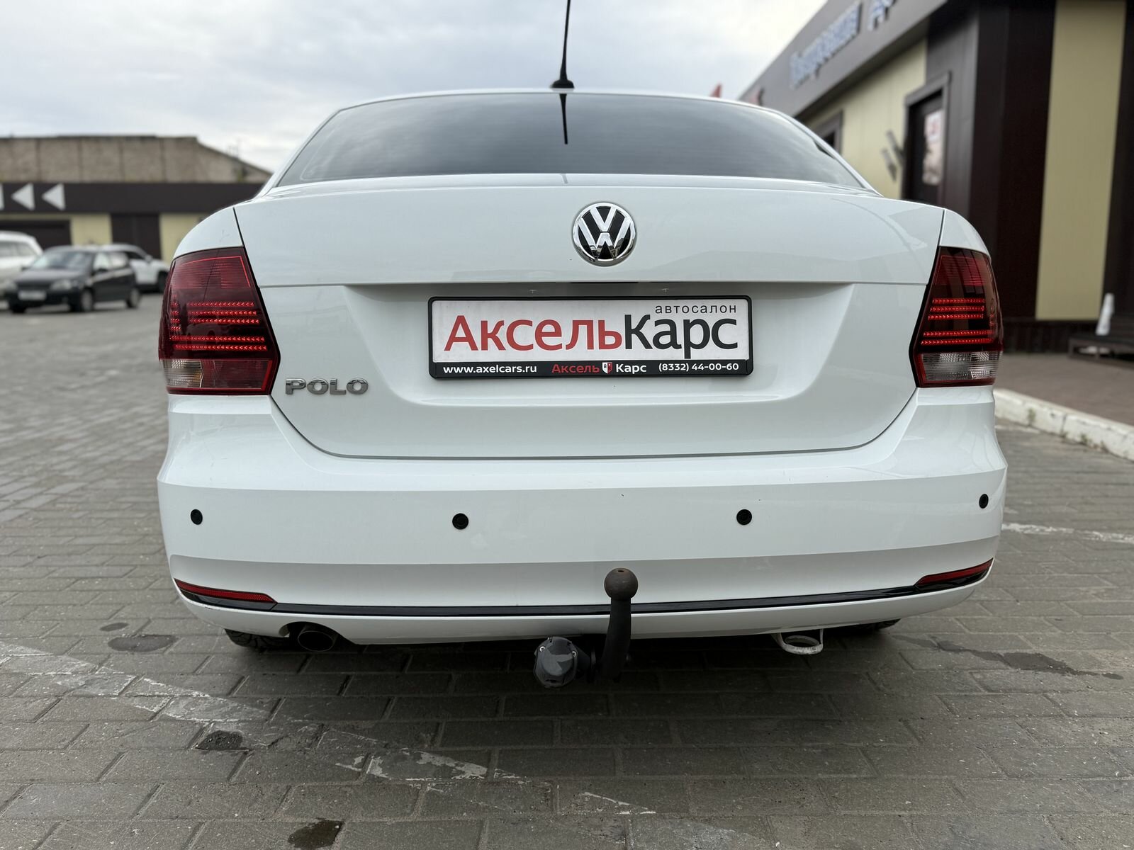 Citroen   Цельнометаллический фургон 2017 Белый  151097 км