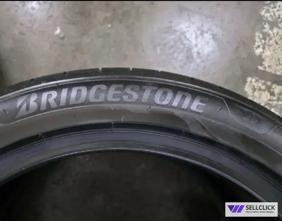 Bridgestone Turanza 6 255/45 R20 и 285/40 R20 105Y