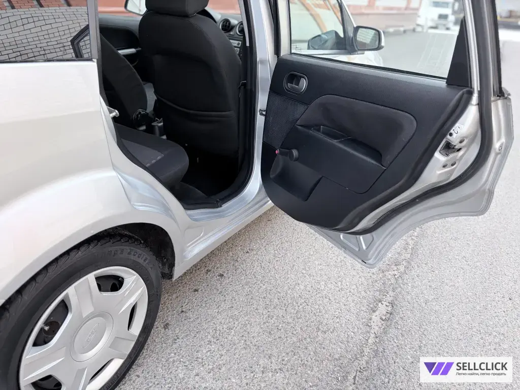 Ford Fiesta 1.4 Механическая, 2006, 185600 км
