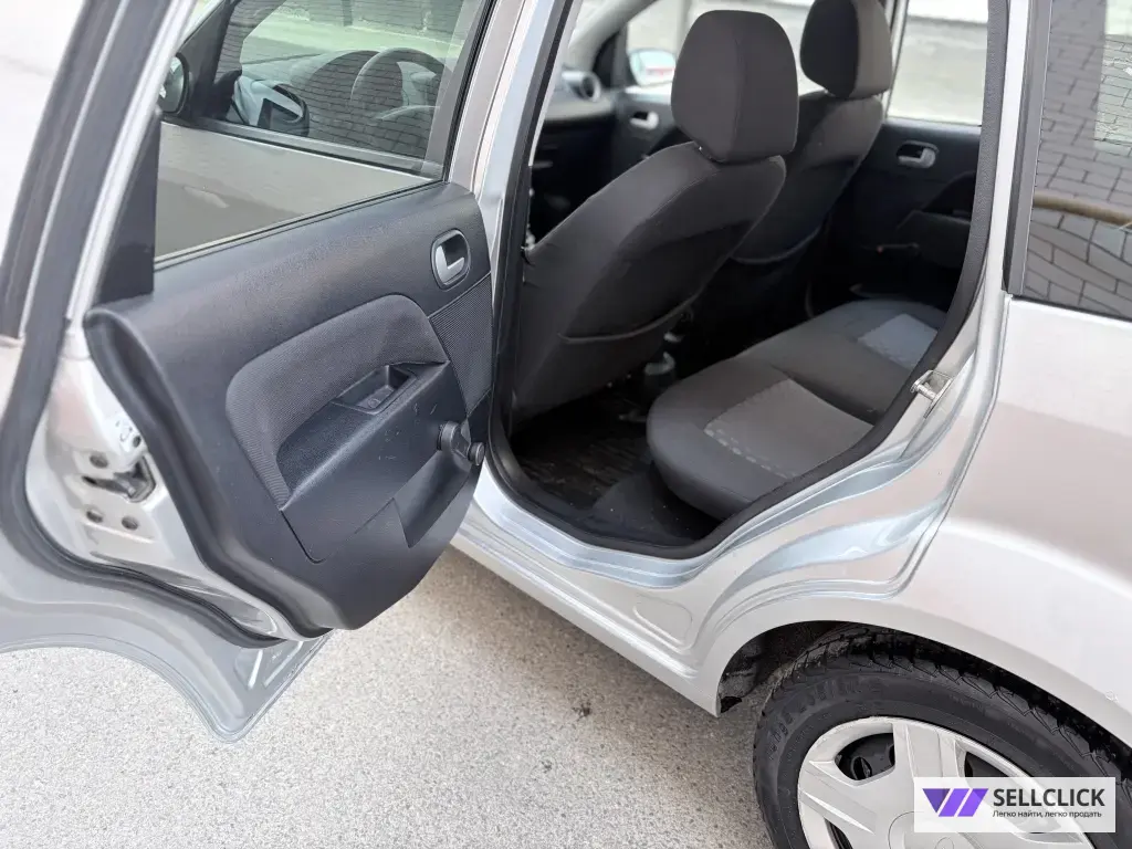 Ford Fiesta 1.4 Механическая, 2006, 185600 км