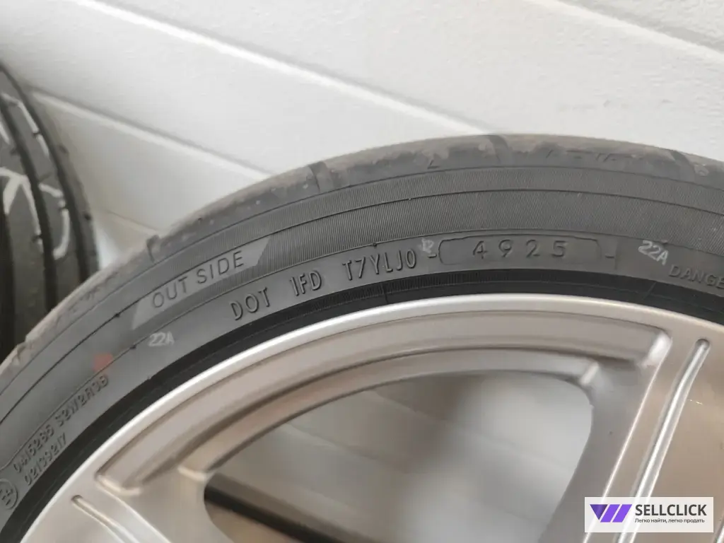 диски TGRacing в сборе с резиной 225 40 18 Yokohama advan apex v601