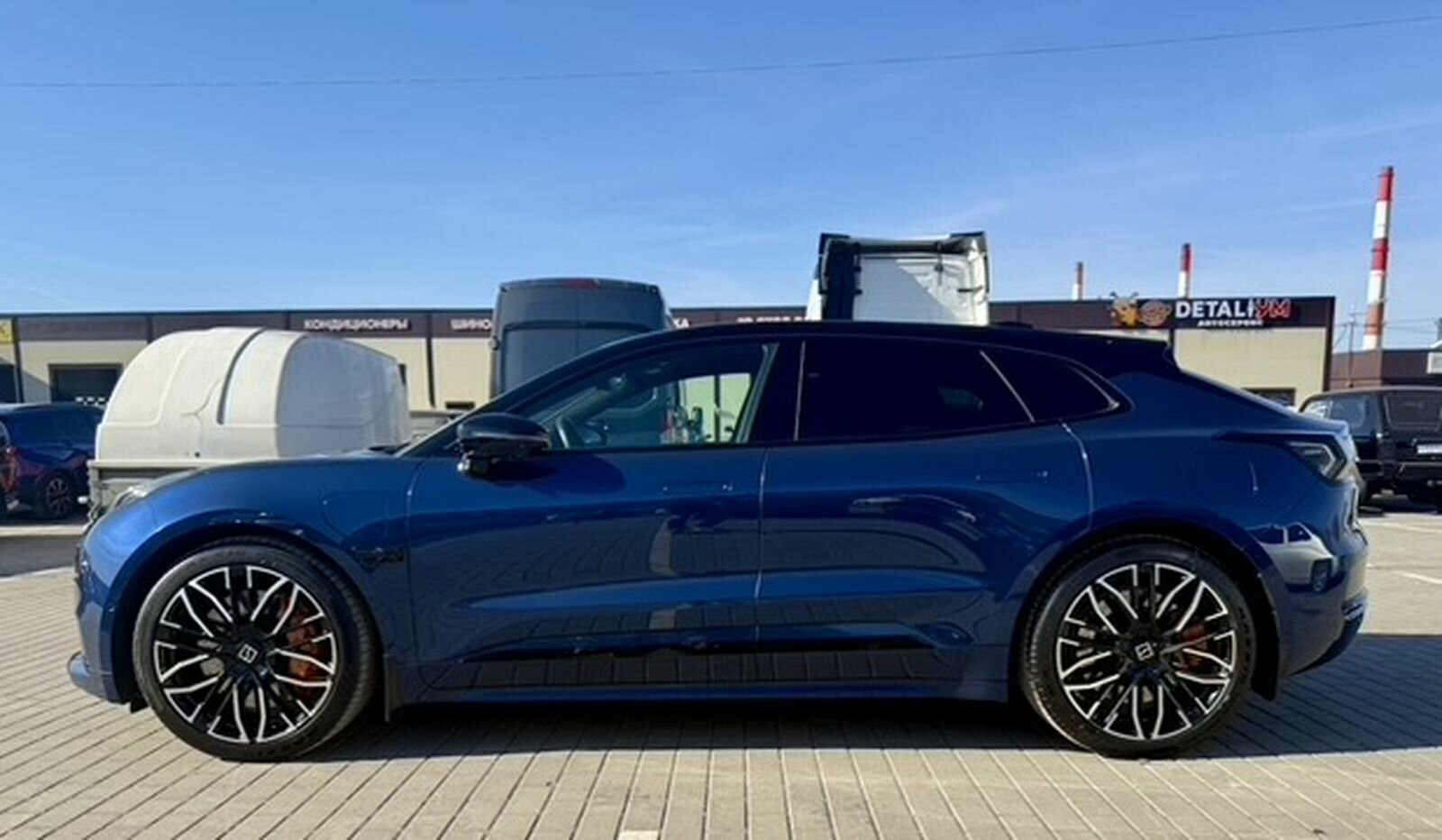 Zeekr 001, I Z Sport Хэтчбек 5 дв. 2023 Синий 100 kWh Electro AT (400 кВт) 4WD 29005 км