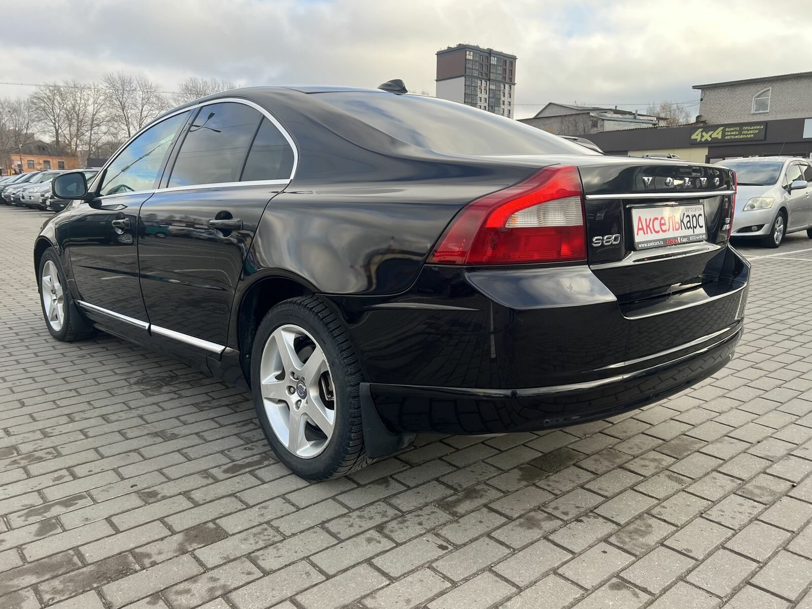 Volvo S80, II Премиум Плюс Седан 2008 Черный 3.2 AT (238 л.с.) 4WD 270000 км