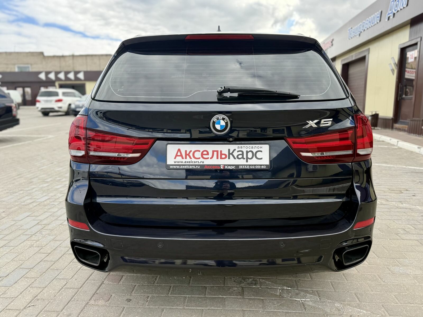 BMW X5, III (F15) xDrive40d M Sport Внедорожник 5 дв. 2014 Черный 40d 3.0d AT (313 л.с.) 4WD 171615 км
