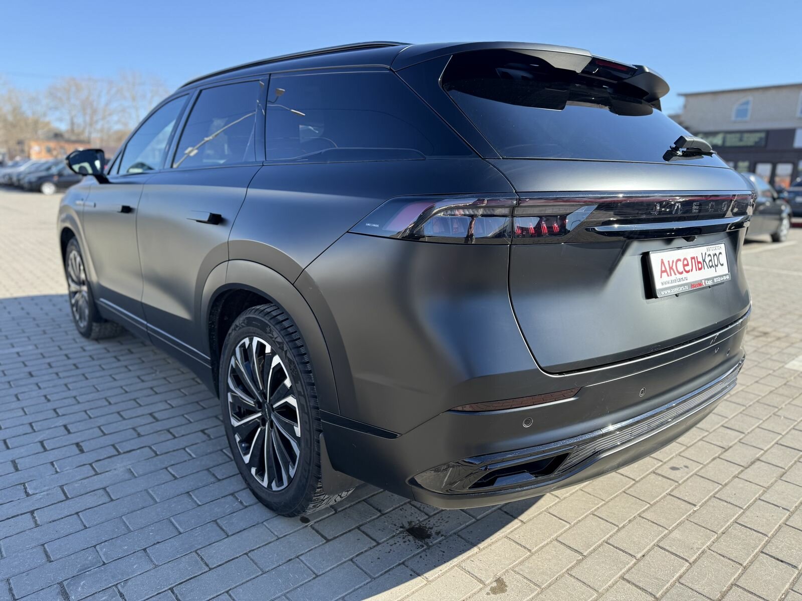 Jaecoo J8, I Престиж + Внедорожник 5 дв. 2024 Черный 2.0 AMT (249 л.с.) 4WD 39800 км