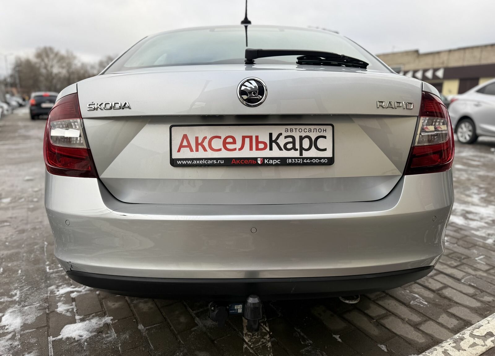 Skoda Rapid, I Рестайлинг Hockey Edition Ambition Лифтбек 2018 Серебряный 1.6 MT (90 л.с.) 204681 км
