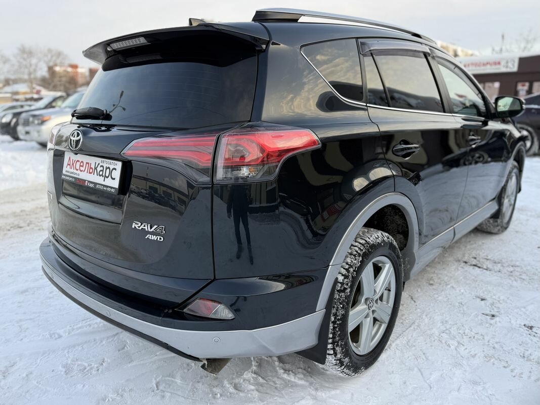 Toyota RAV4, IV (XA40) Рестайлинг Exclusive Внедорожник 5 дв. 2017 Черный 2.5 AT (180 л.с.) 4WD 125488 км