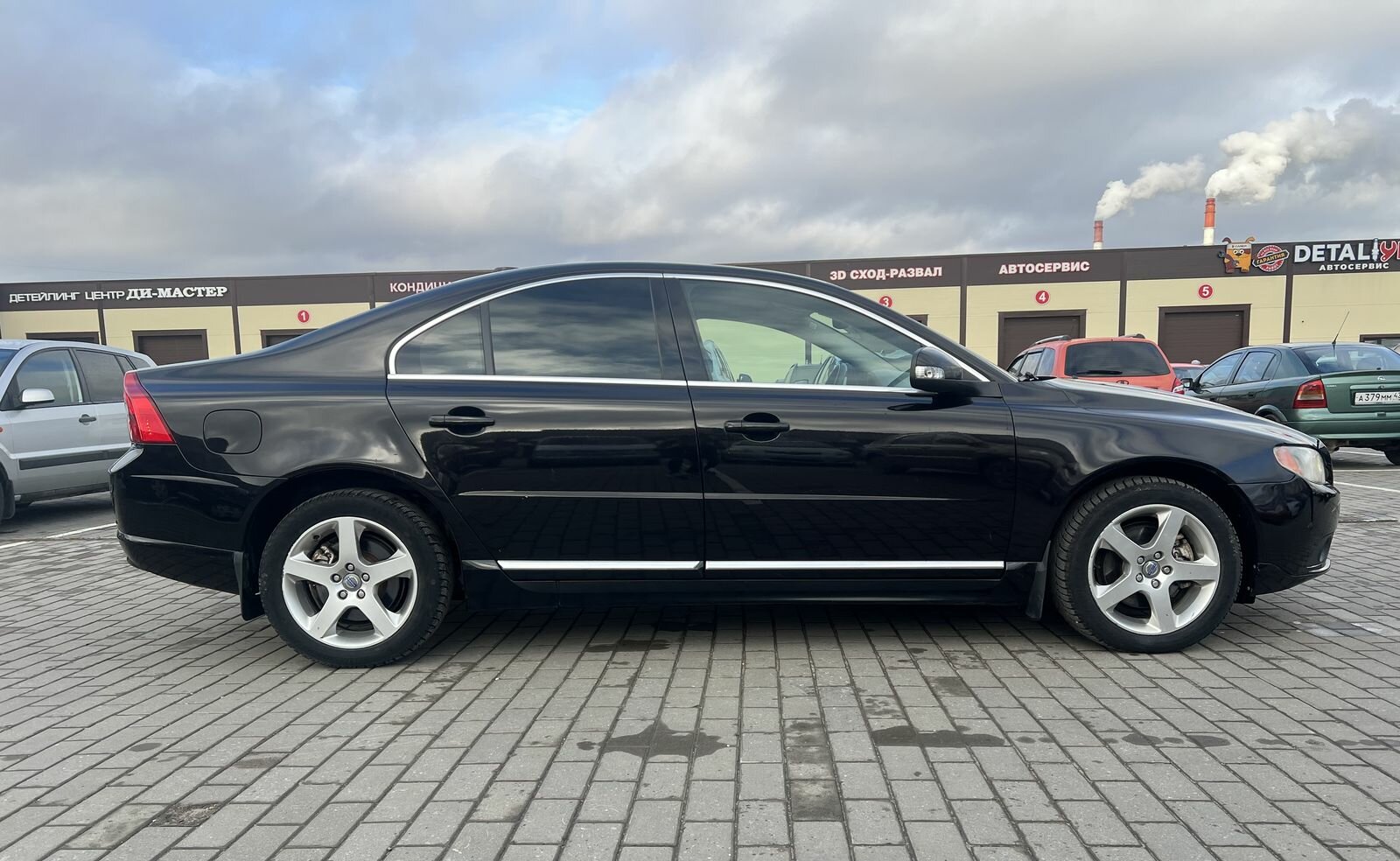 Volvo S80, II Премиум Плюс Седан 2008 Черный 3.2 AT (238 л.с.) 4WD 270000 км